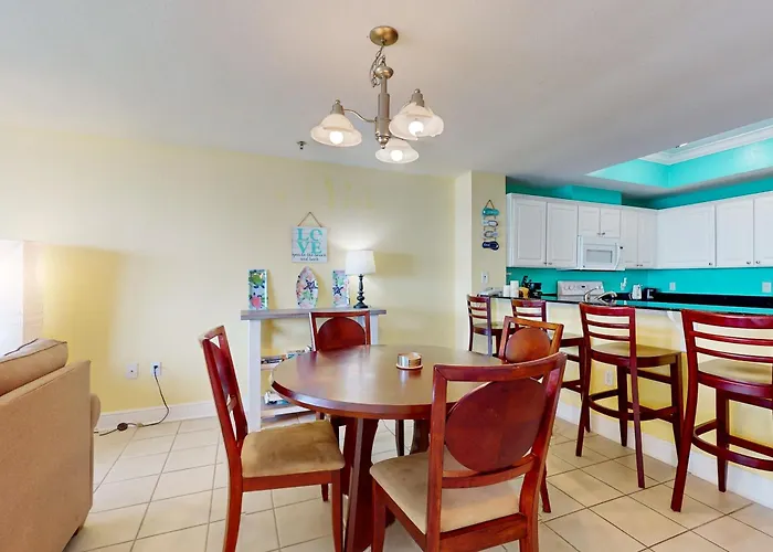 Holiday home 13th-floor Oceanfront With Balcony Ac Grill Pool Hot Tub & Gym Gulf Shores