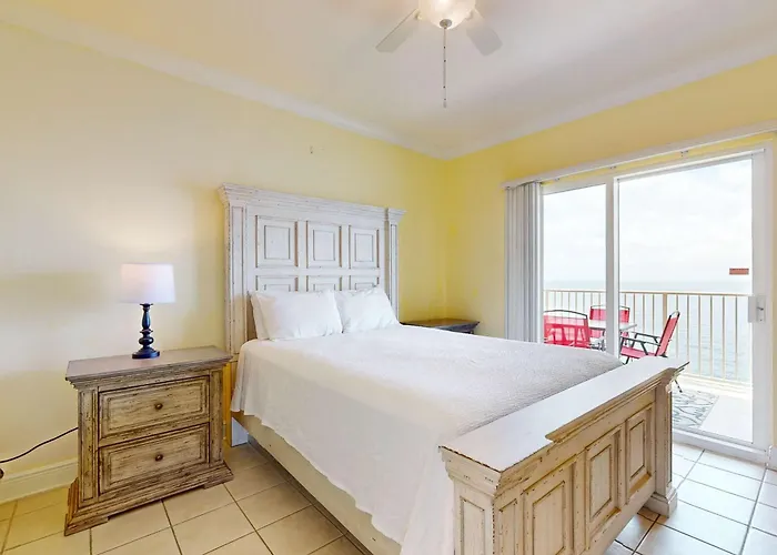 13th-floor Oceanfront With Balcony Ac Grill Pool Hot Tub & Gym Holiday home *