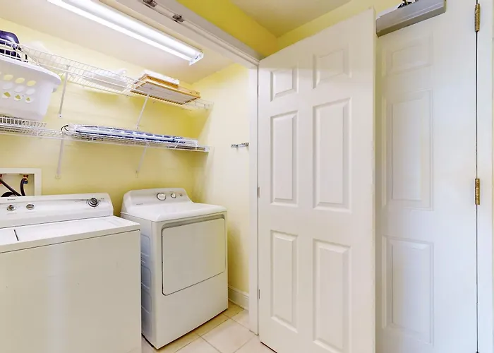 Holiday home 13th-floor Oceanfront With Balcony Ac Grill Pool Hot Tub & Gym *